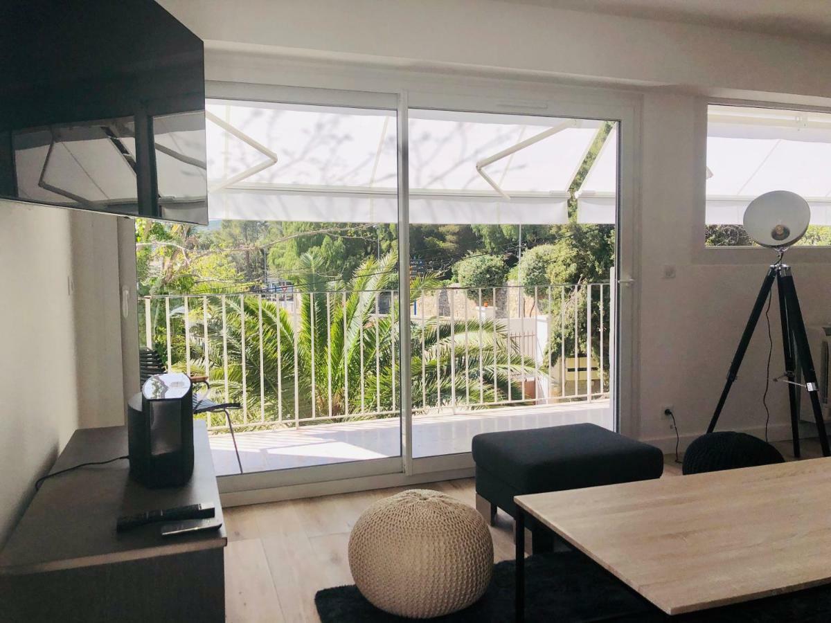 Penthouse Cassis Apartment Екстериор снимка